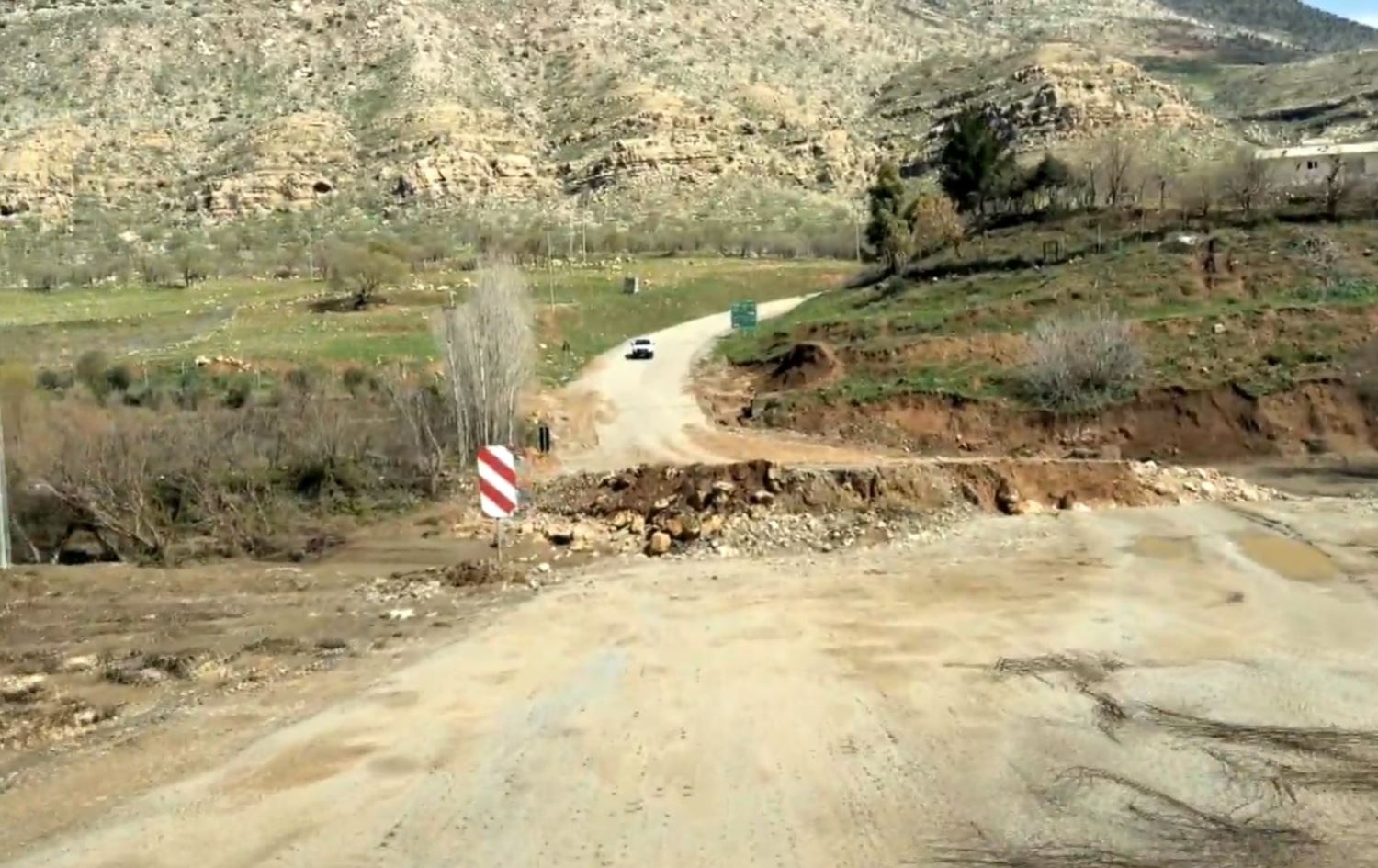 دیمەنی پردەکە