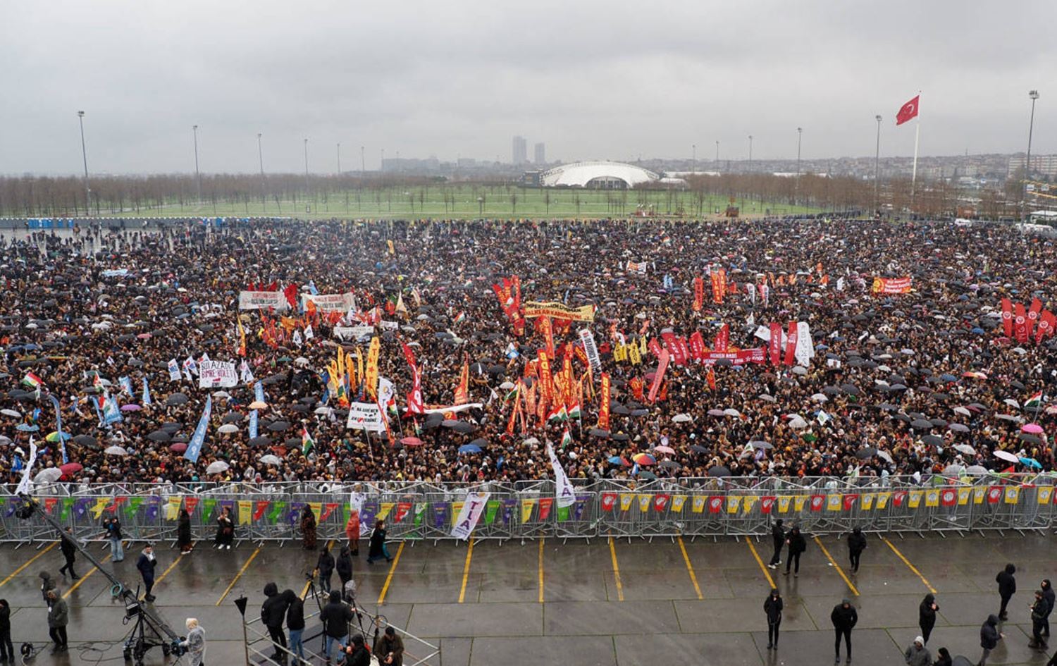 دیمەنی ئاهەنگی نەورۆز لە ئیستەنبووڵ