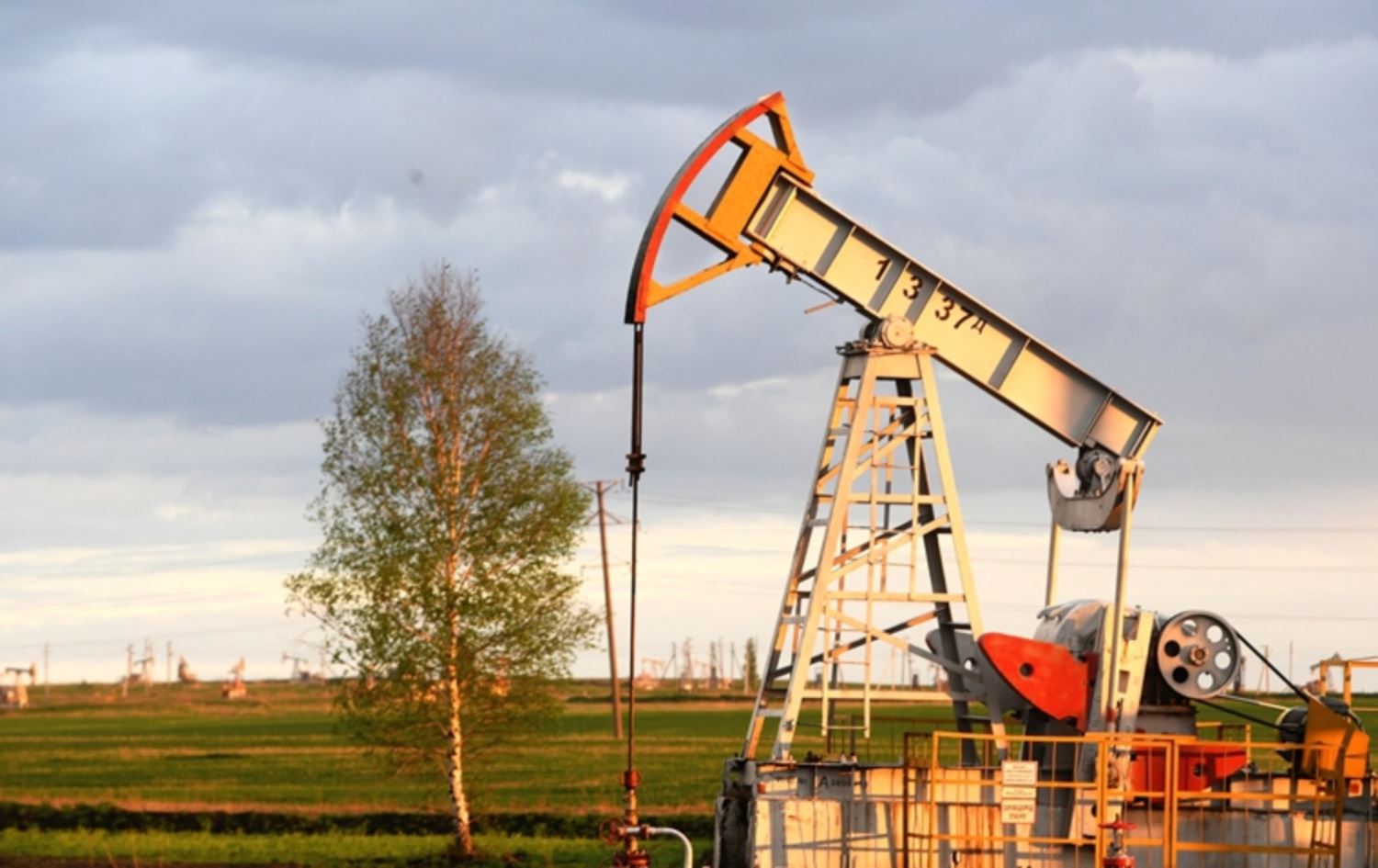 کۆمپانیای شێڵ: ئەورووپا مانگی داهاتوو رووبەڕووی قەیرانی سووتەمەنی دەبێتەوە