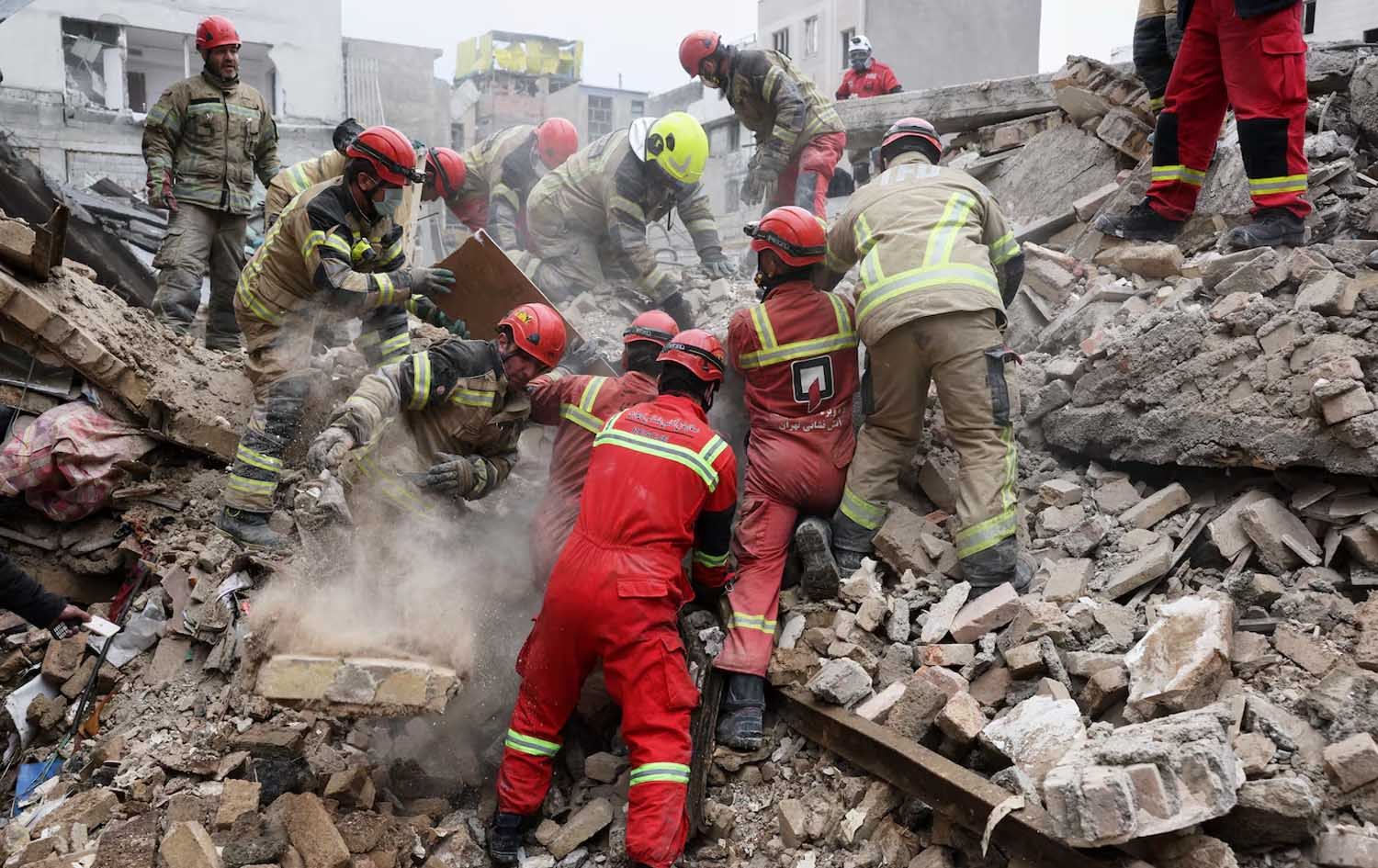 سەرۆکی نوێنەرایەتیی خاچی سوور لە ئێران: بە زۆریی قوربانییانی سڤیل تووشی شۆک بووم