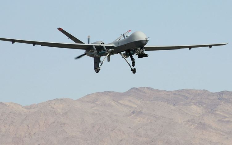 طائرة مسيّرة