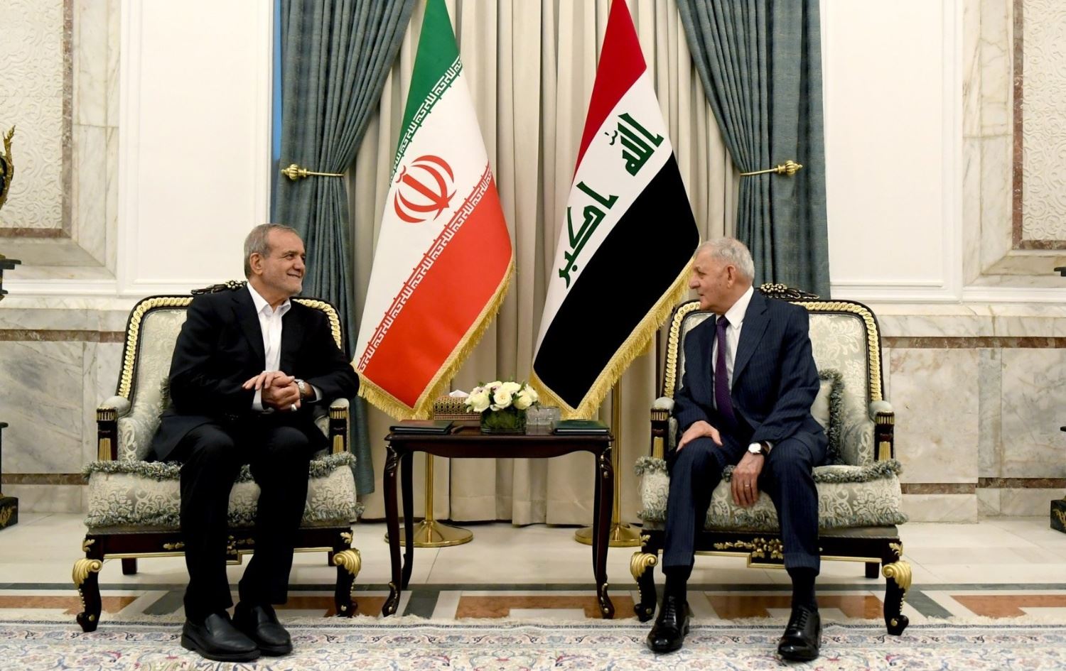 سەرۆککۆماری عێراق بۆ پزیشکیان: حکومەتی هەرێمی کوردستان بە تووندی سنوور دەپارێزێت