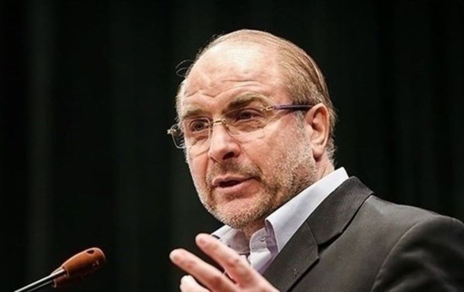 محمد باقر قاليباف رئيس البرلمان الإيراني