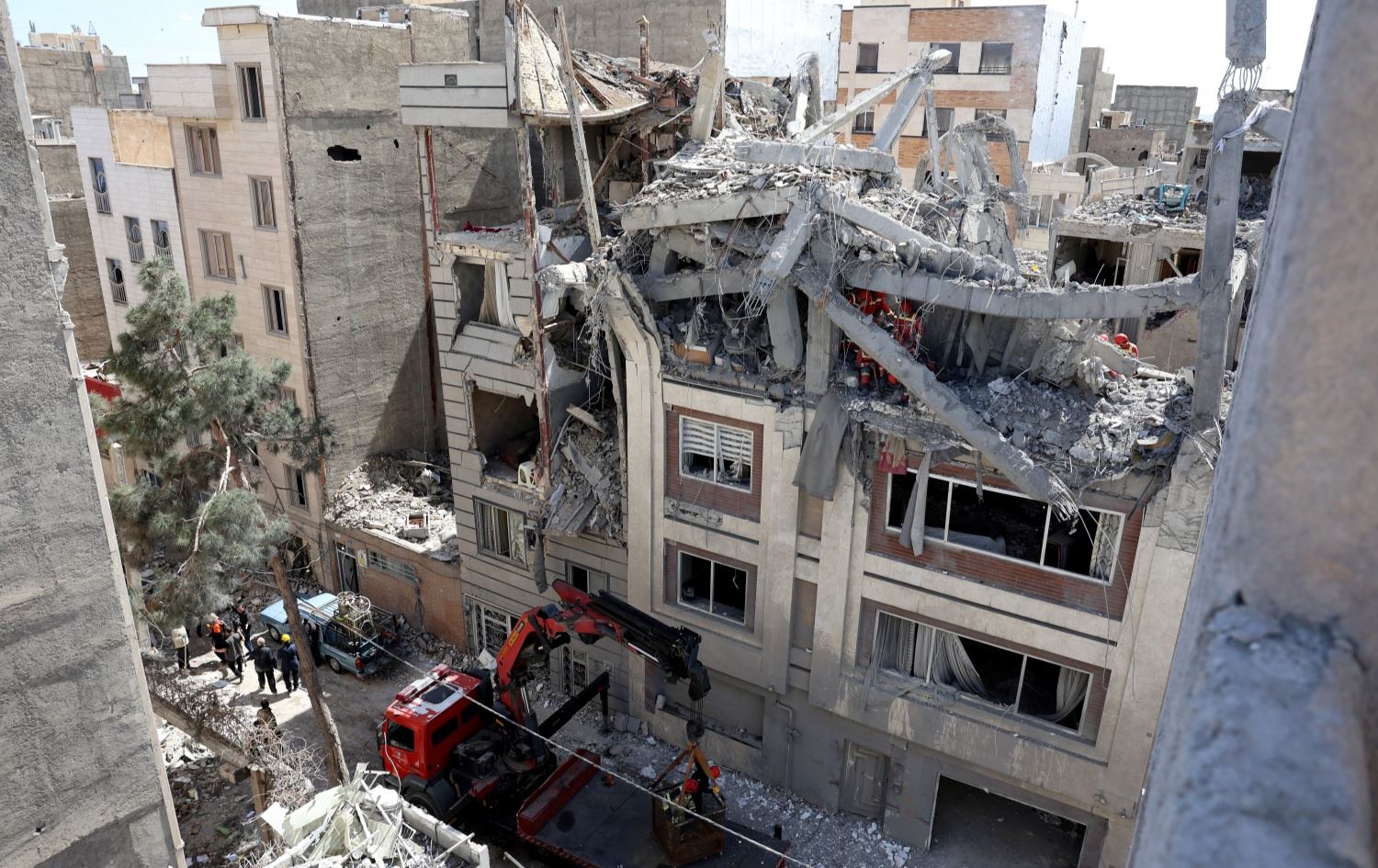 تاران: زیاتر لە چوار هەزار کەس لە هۆتێلەکان نیشتەجێ کراون