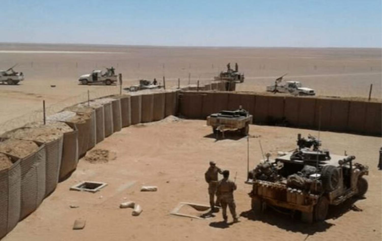 صورة لقاعدة التنف في سوريا على الحدود العراقية الأردنية