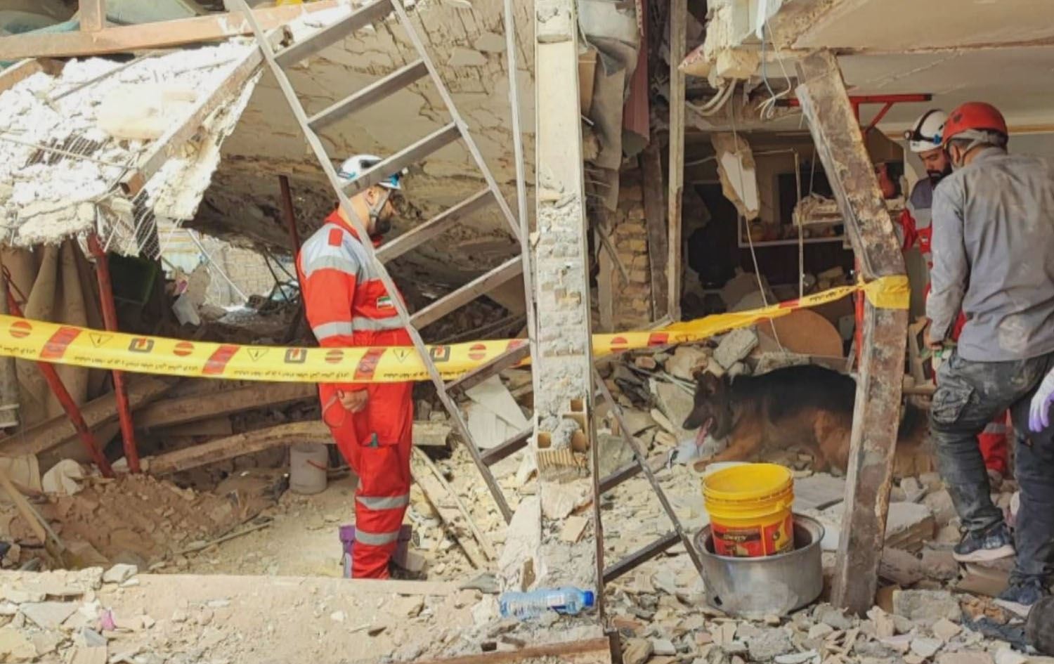 قصف مكثف يستهدف عدة مناطق في كرمانشاه