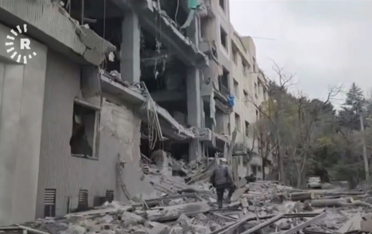 باڵەخانەیەک لە تاران دوای بۆردوومانێکی ئەمریکا/ئیسرائیل، وێران بووە