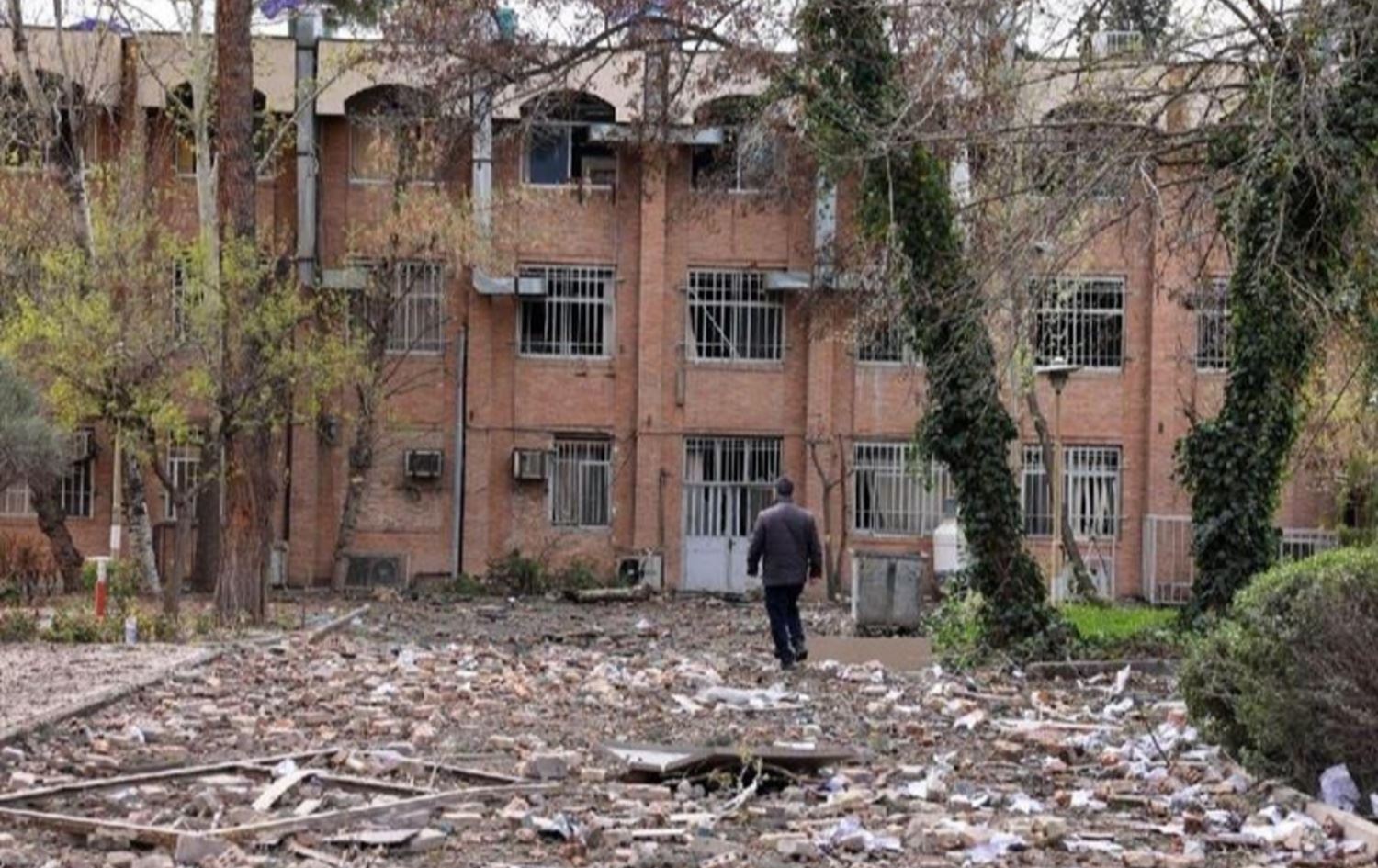  زانکۆی زانست و تەکنەلۆجیای ئێران دوای بۆردوومان. وێنە. سۆشیاڵ میدیا