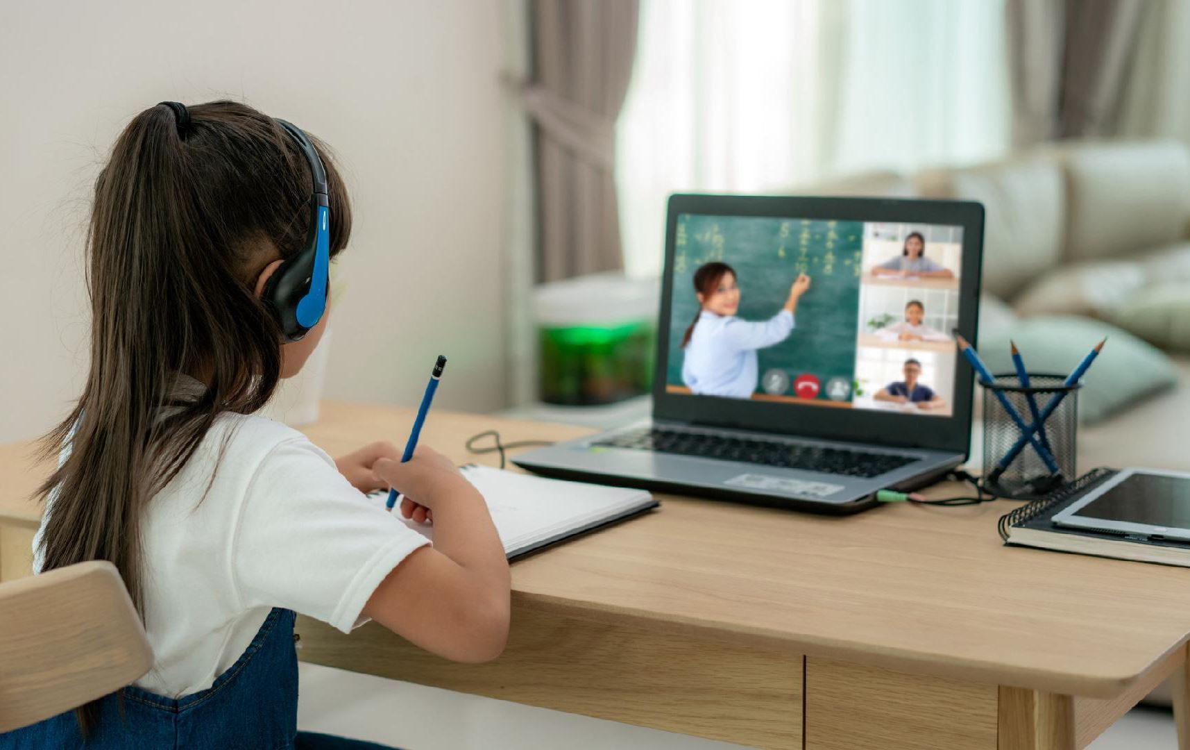 وەزارەتی خوێندنی باڵا داوای ئۆفەری تایبەتی ئینتەرنێت بۆ پرۆسەی خوێندنی ئۆنلاین دەکات