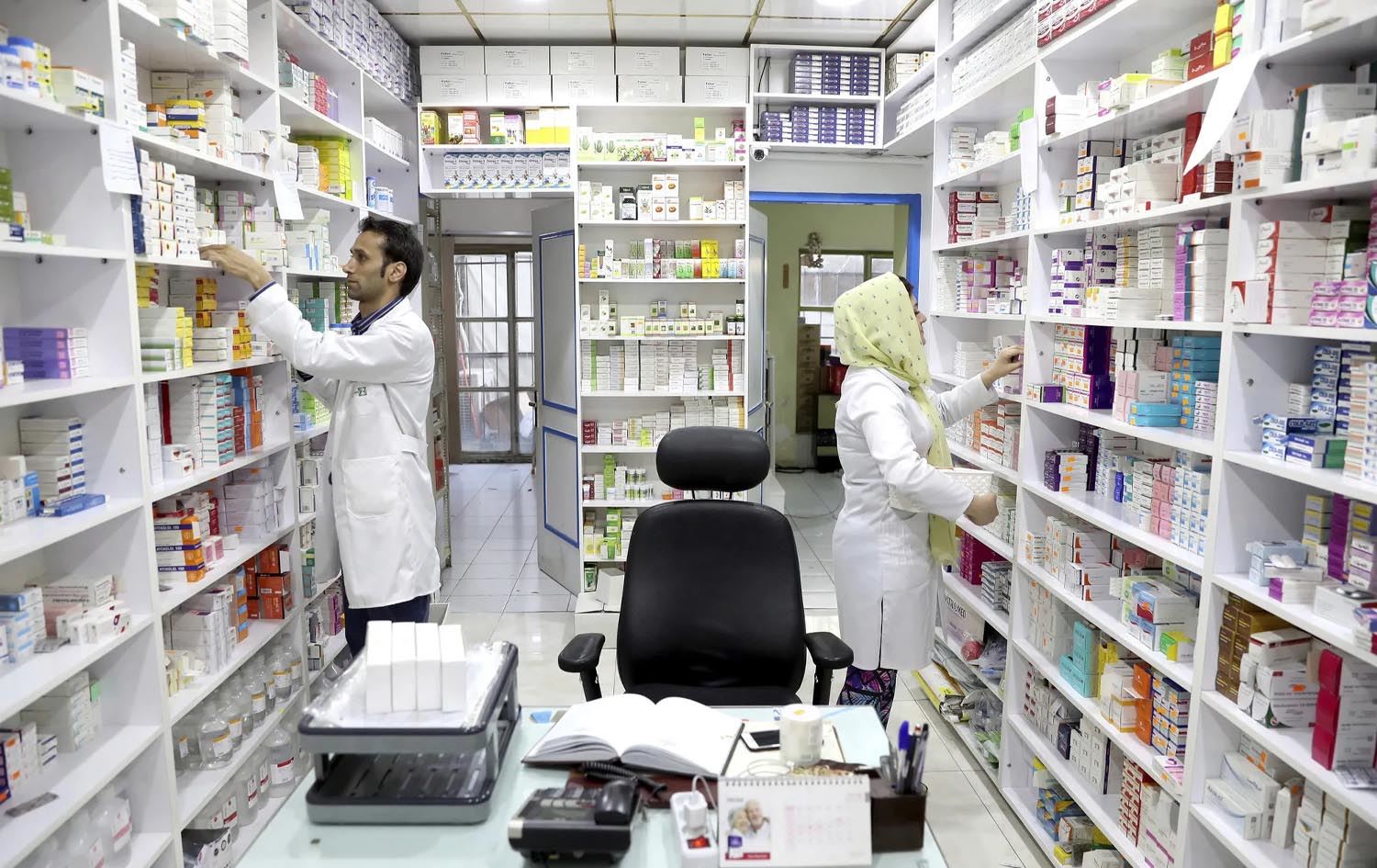 بەرپرسێکی کەرتی تەندروستیی تاران: کێشەی دەرمانمان نییە