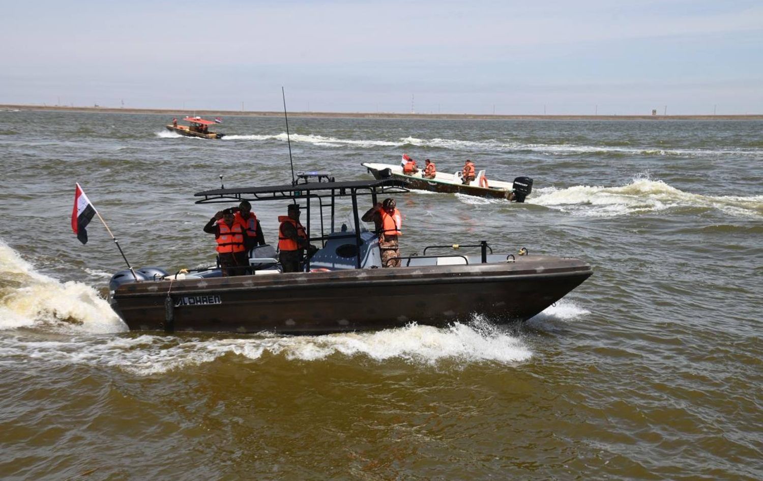 زوارق تابعة لقوات الحدود العراقية في شط العرب