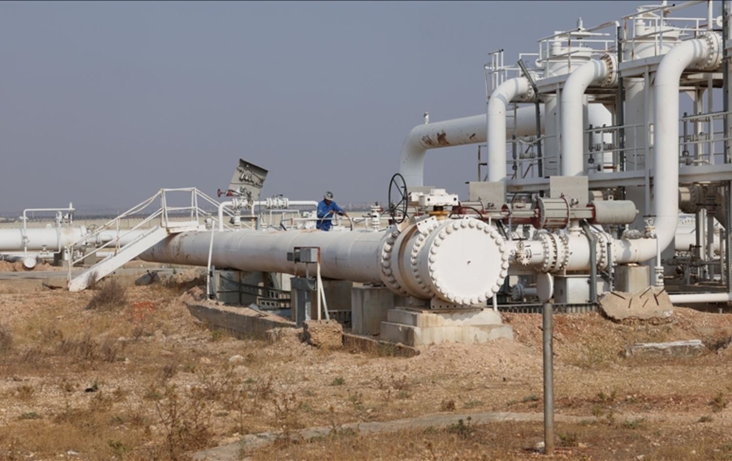 منشأة للغاز-AA