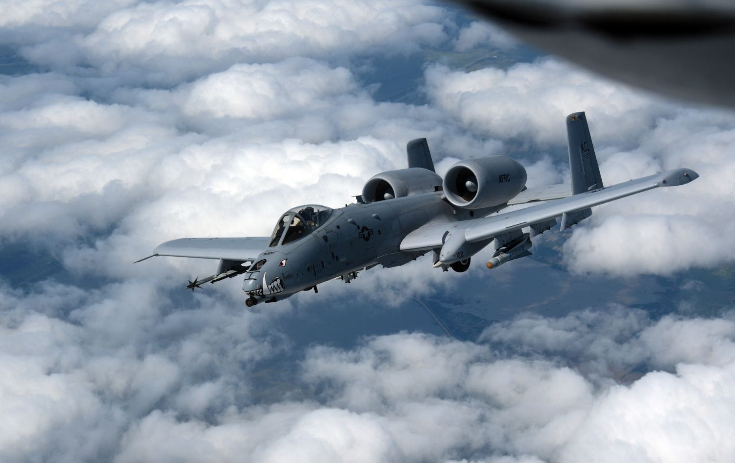 ئێران: فڕۆکەیەکی دیکەی ئەمریکامان خستەخوارەوە و کەوتە نێو ئاوی کەنداوی فارس