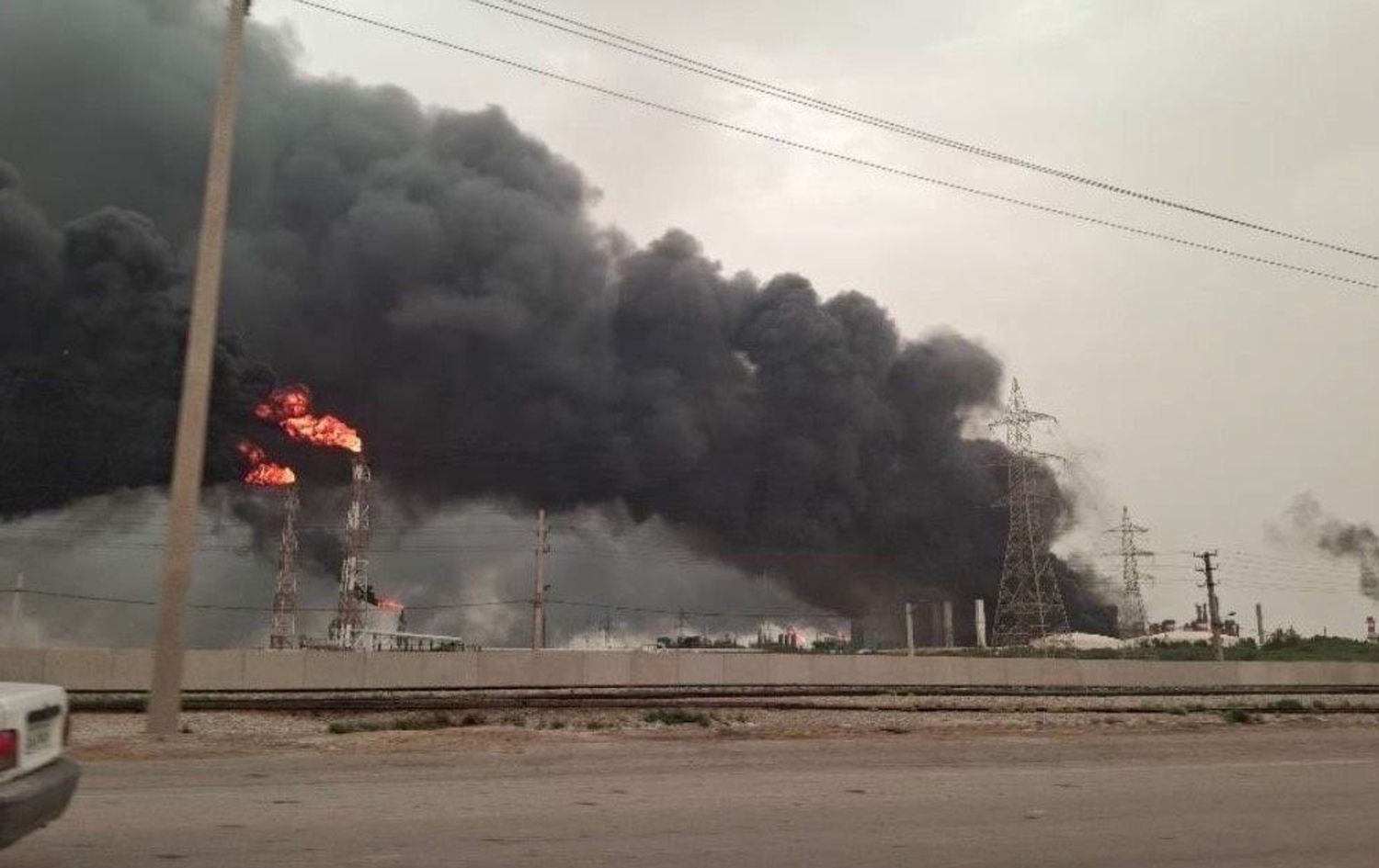 دوای بۆردوومانی ئەمریکا و ئیسرائیل، ناوچەی پترۆکیمیایی ماهشەهر بە تەواوی چۆڵکرا