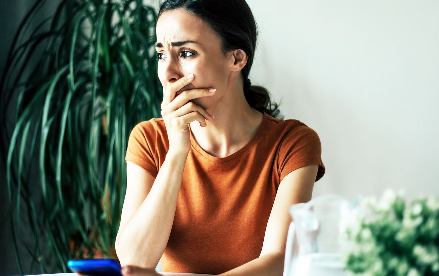 خانمێک دەگریێت. وێنە: GoodRx