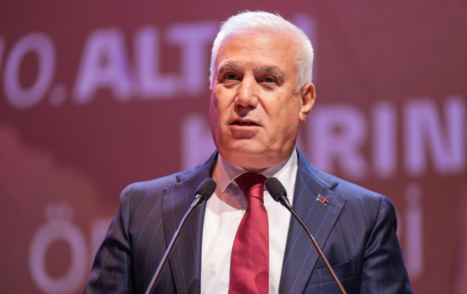 مستەفا بۆزبەی، سەرۆکی گەورەشارەوانیی بوڕسە