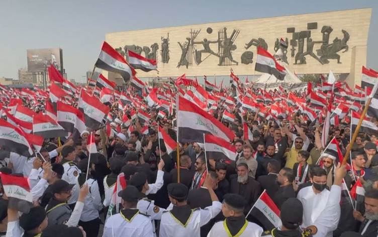 Sadr destekçilerinden 12 vilayette gösteri: Irak'ı savaşa sürüklemeyin