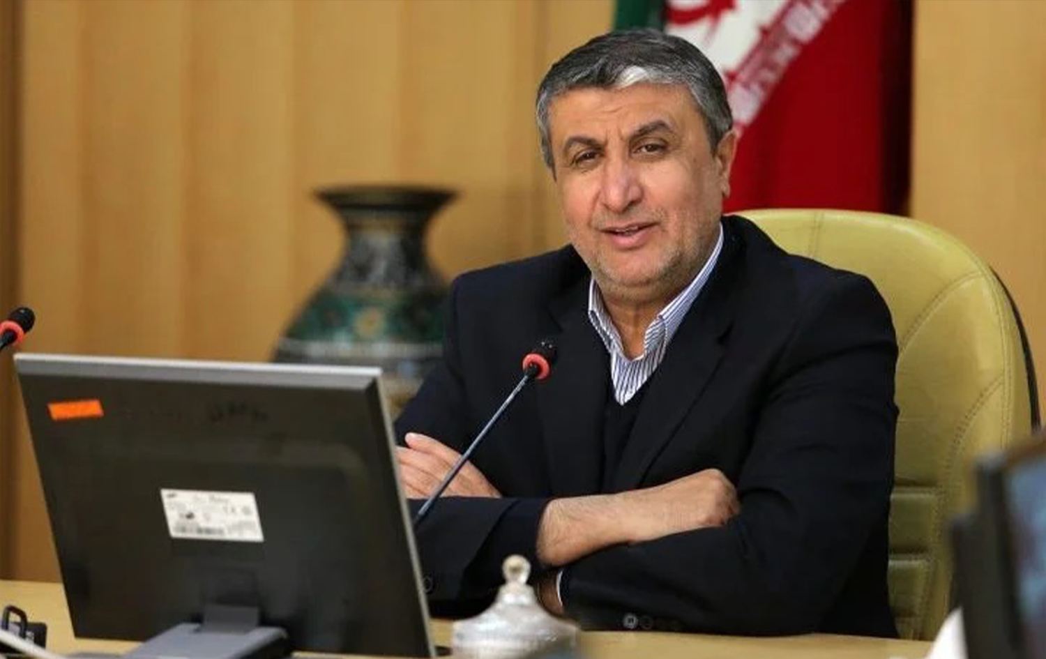 الطاقة الذرية الإيرانية: الهجمات على بوشهر قد تطلق مواد مشعة في المنطقة 