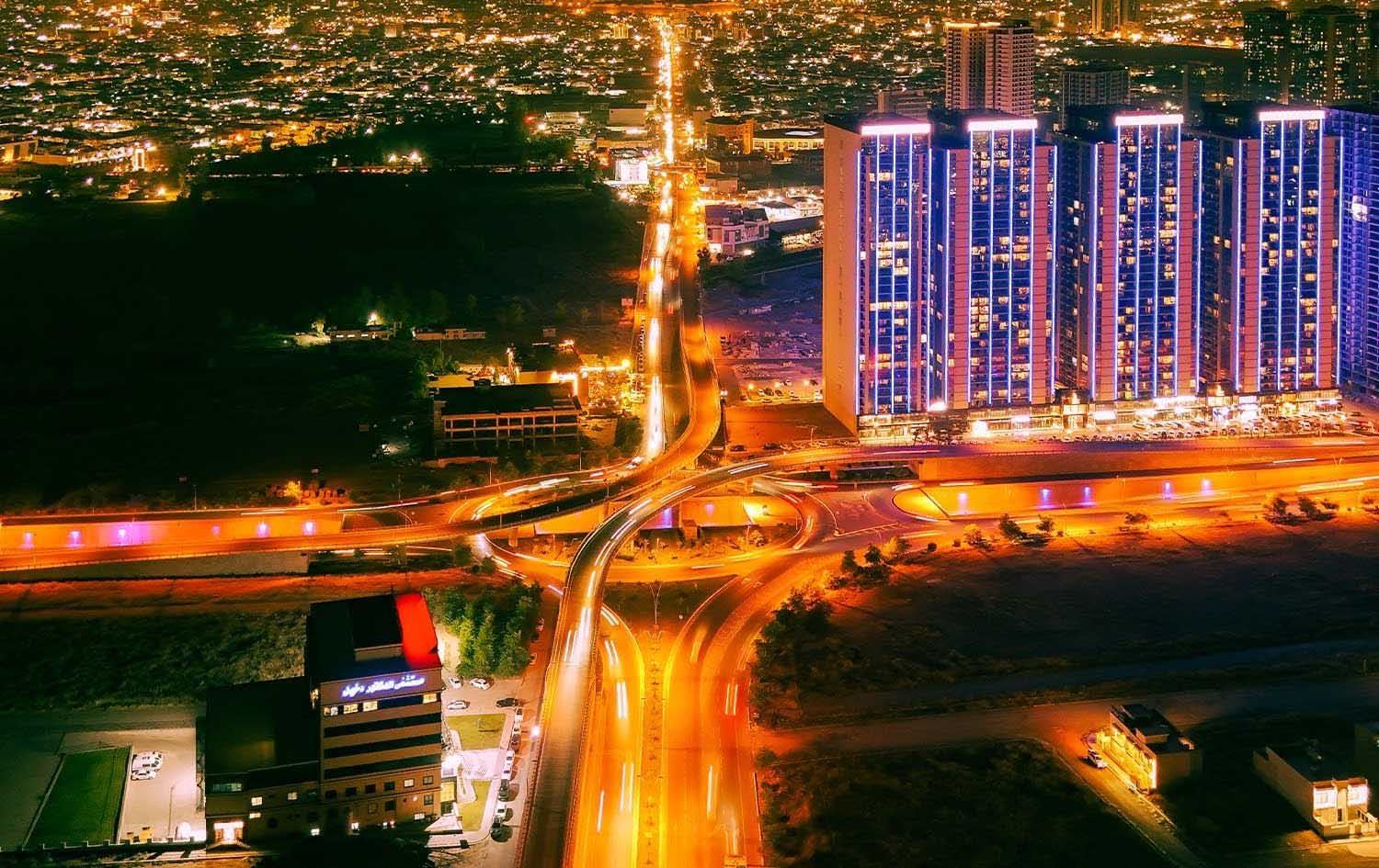 دیمەنێکی شاری هەولێر لە شەودا. وێنە: بڵند تاهیر - رووداو/ئەرشیڤ