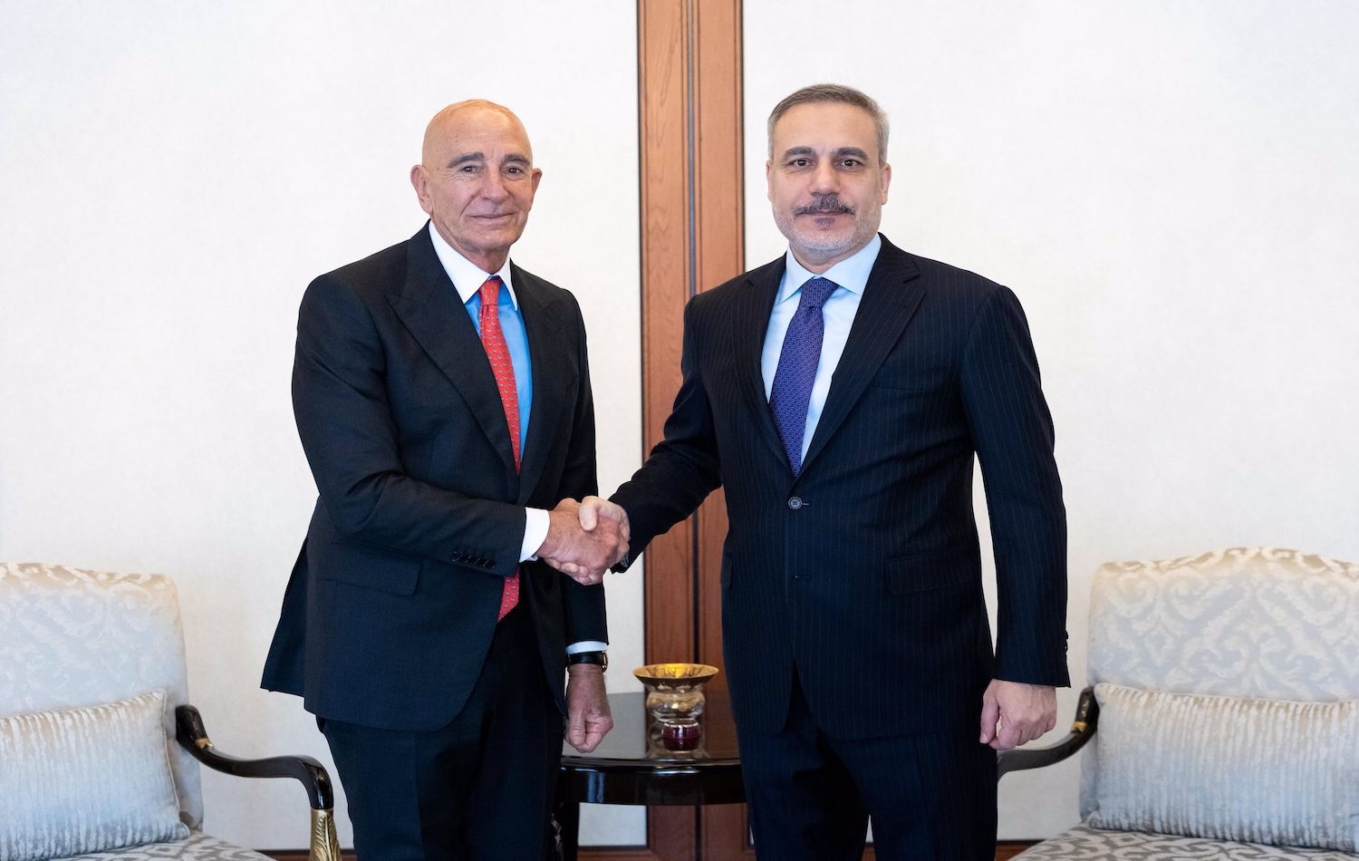 Türkiye Dışişleri Bakanı Fidan, Büyükelçi Barrack'ı kabul etti   