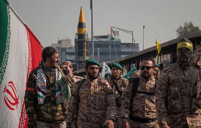 تاران: تاوەکو ئەو کاتەی دەسەڵاتە سیاسییەکان بە گونجاوی بزانن لە جەنگ بەردەوام دەبین