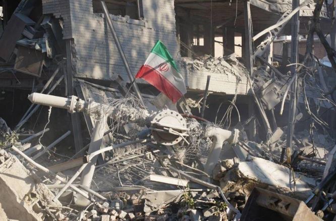 پارێزگاری قوم دەڵێت، نزیکەی 40 باڵەخانەی دیکەش زیانی گەورەیان بەرکەوتووە