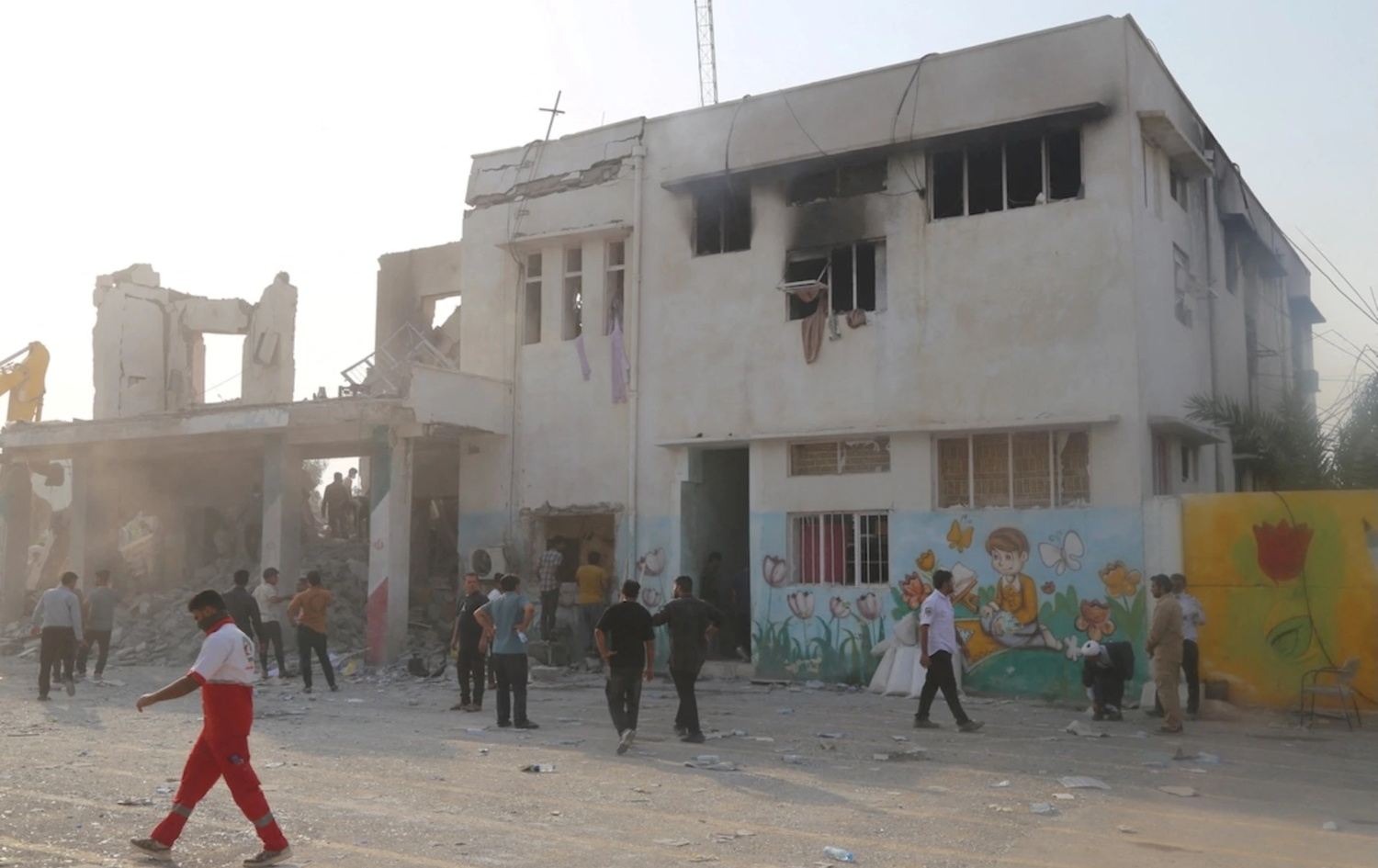 وەزیری پەروەردەی ئێران: 310 قوتابی و مامۆستا لە ئەنجامی بۆردوومانەکاندا گیانیان لەدەستداوە