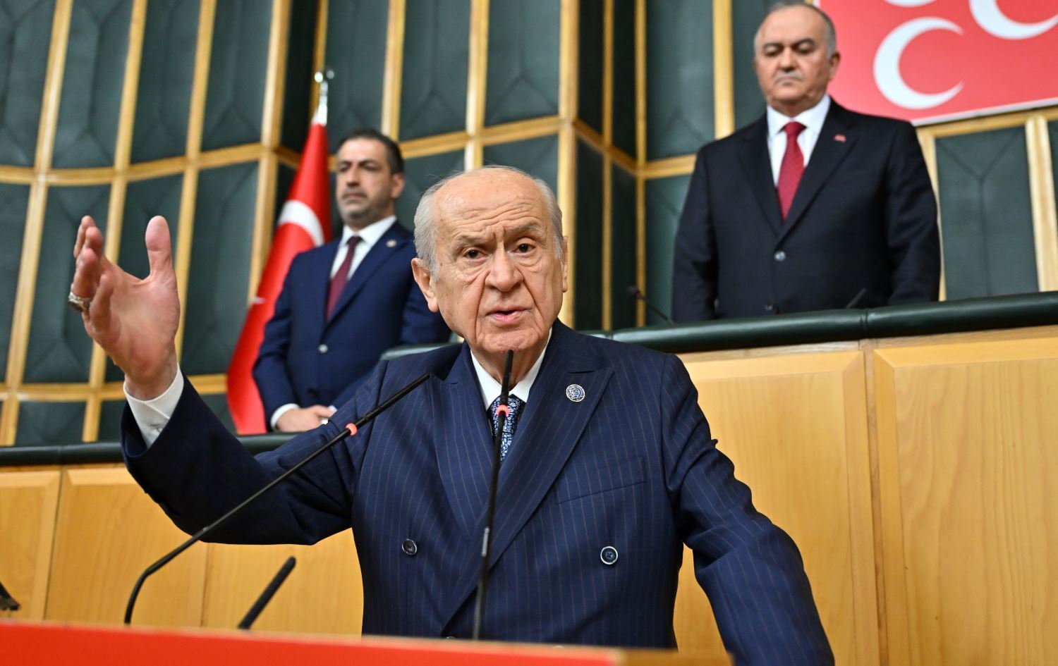 دەوڵەت باخچەلی، سەرۆکی مەهەپە