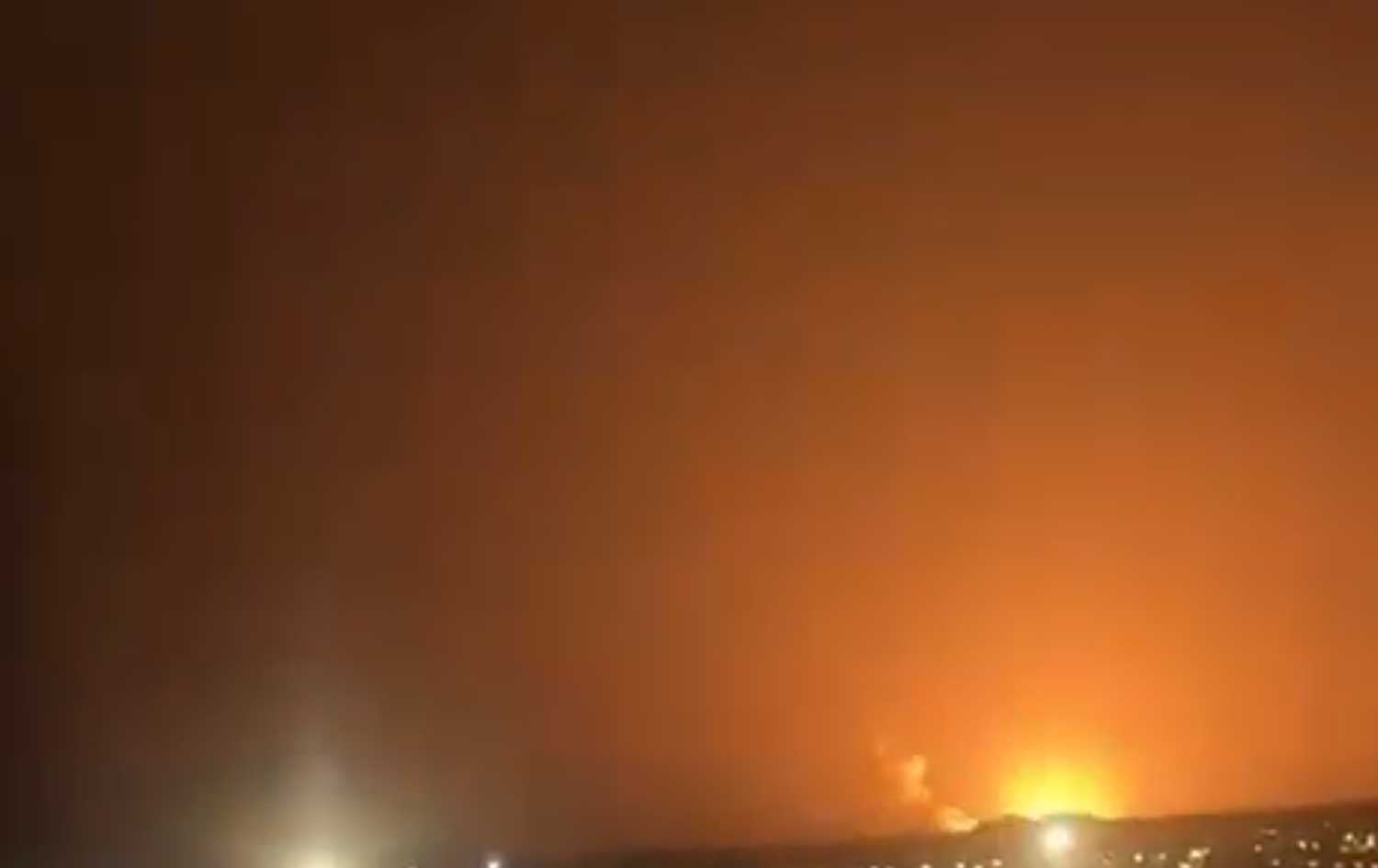 تاران و ئیسفەهان بە چڕی بۆردوومان کران