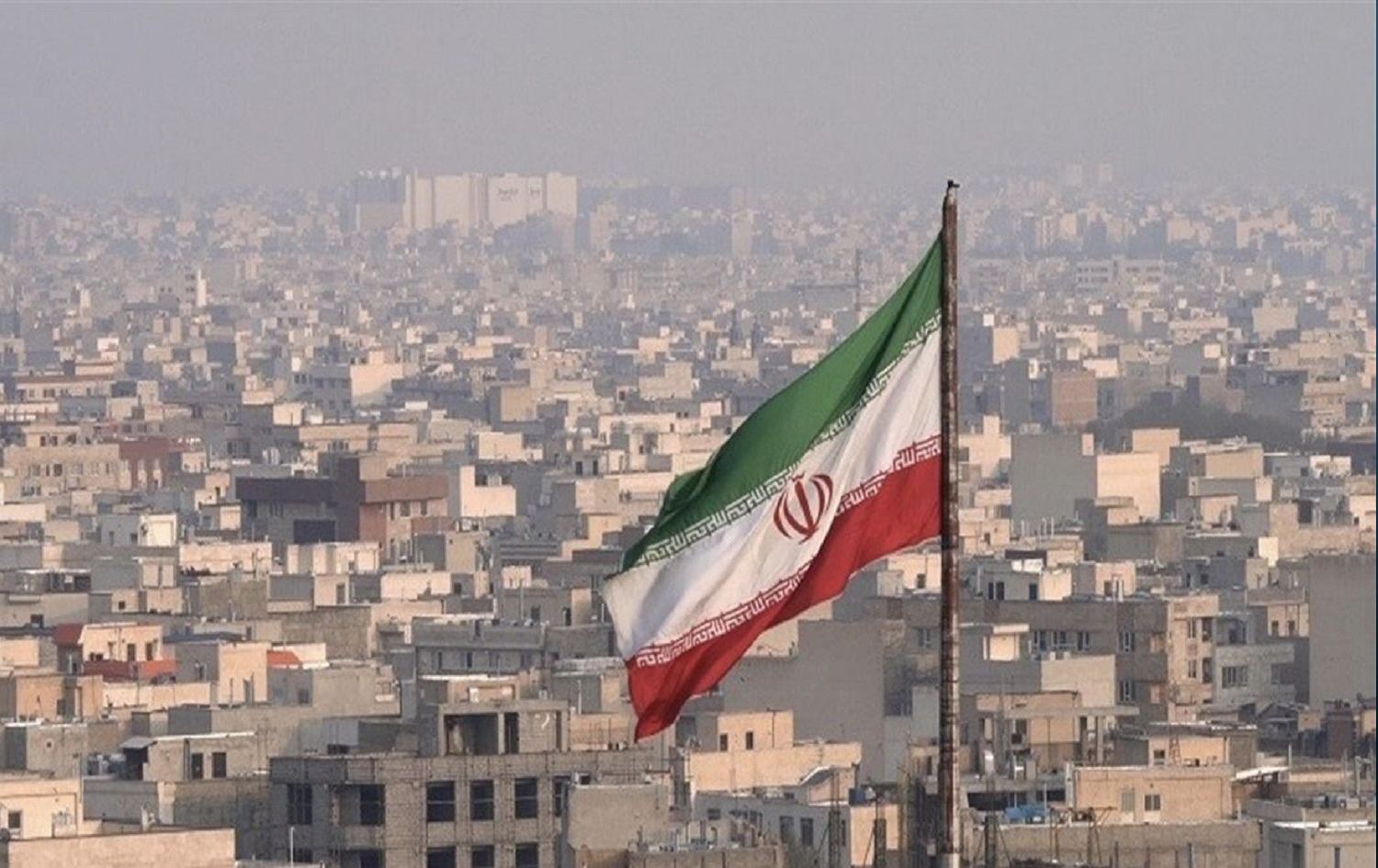 العلم الإيراني