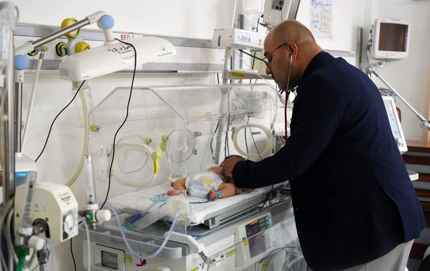 نەخۆشخانەی منداڵانی دهۆک: ژمارەی منداڵانی ناکام و خەواندنیان لە بەشی چاودێریی چڕ زیاد بووە