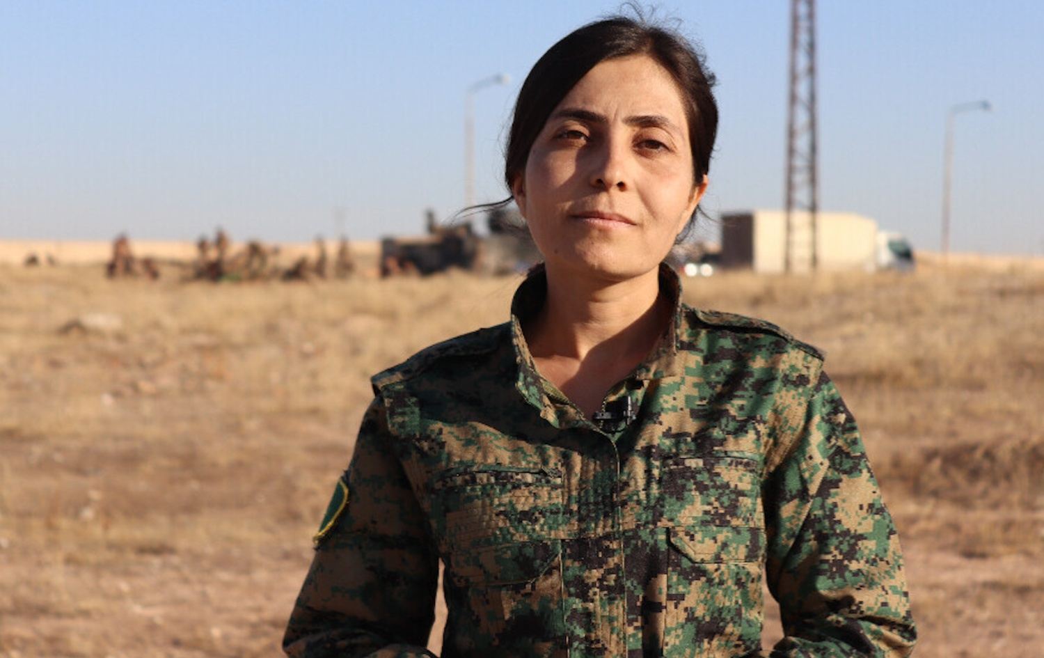 روكَنْ جَمال، المتحدثة باسم وحدات حماية المرأة (YPJ)