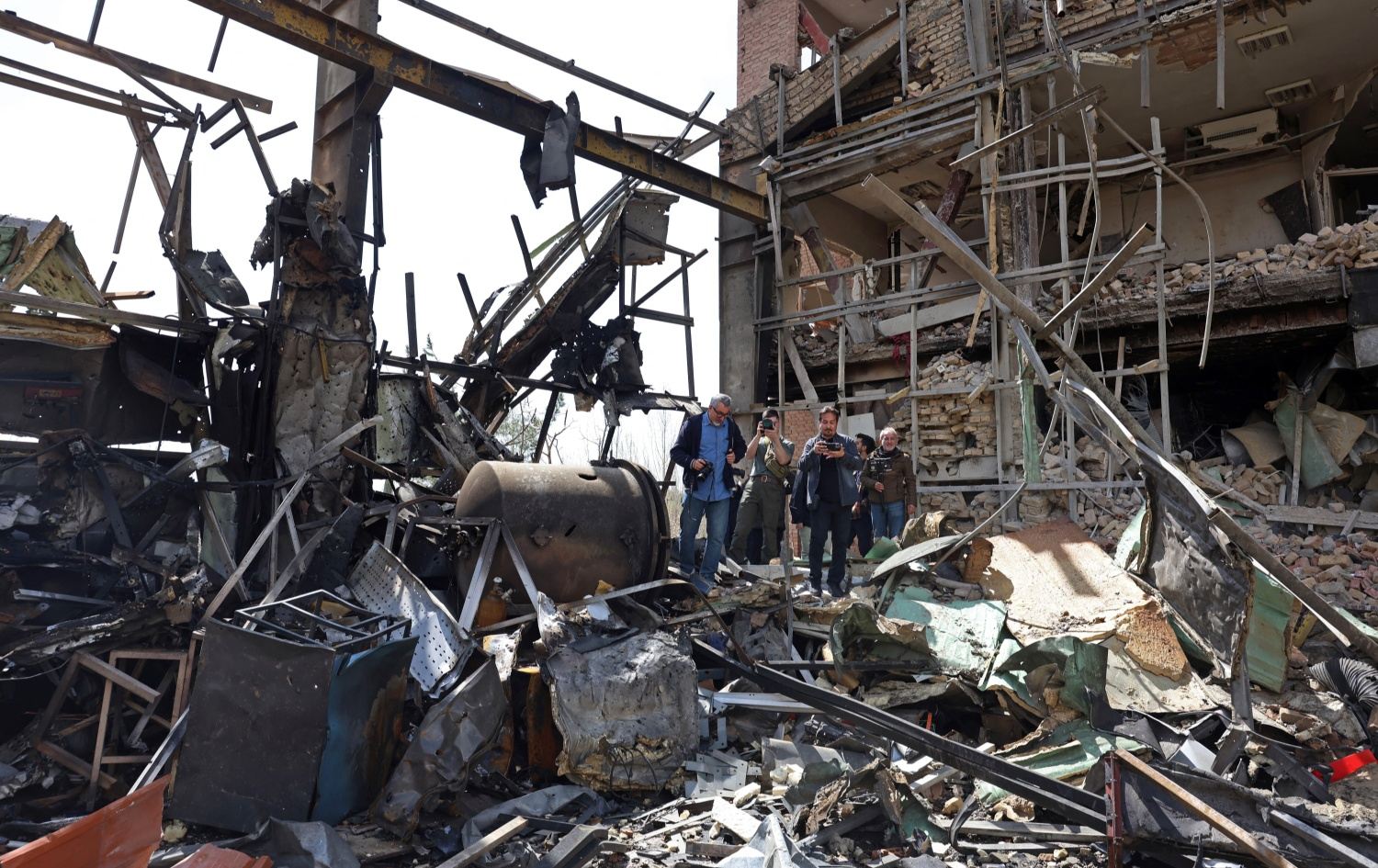 شارەوانیی تاران: لە 40 رۆژی جەنگدا زیاتر لە 38 هەزار بینا زیانیان بەرکەوتووە