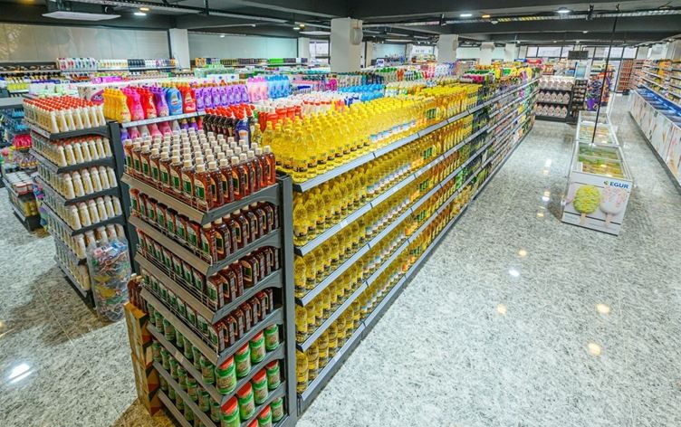 متجر للمواد الغذائية في أربيل