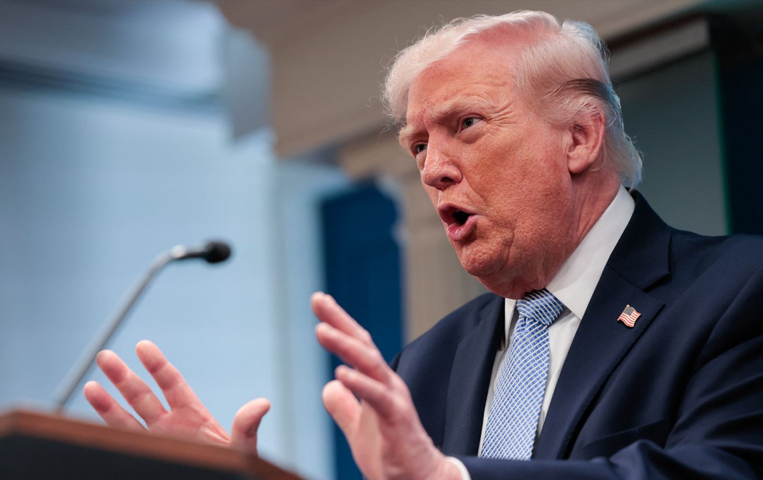 راپۆرتێک: ترەمپ داوا لە نەتەنیاهوو دەکات بۆ مانەوەی ئاگربەستی ئێران، هێرشی سەر لوبنان سنووردار بکات