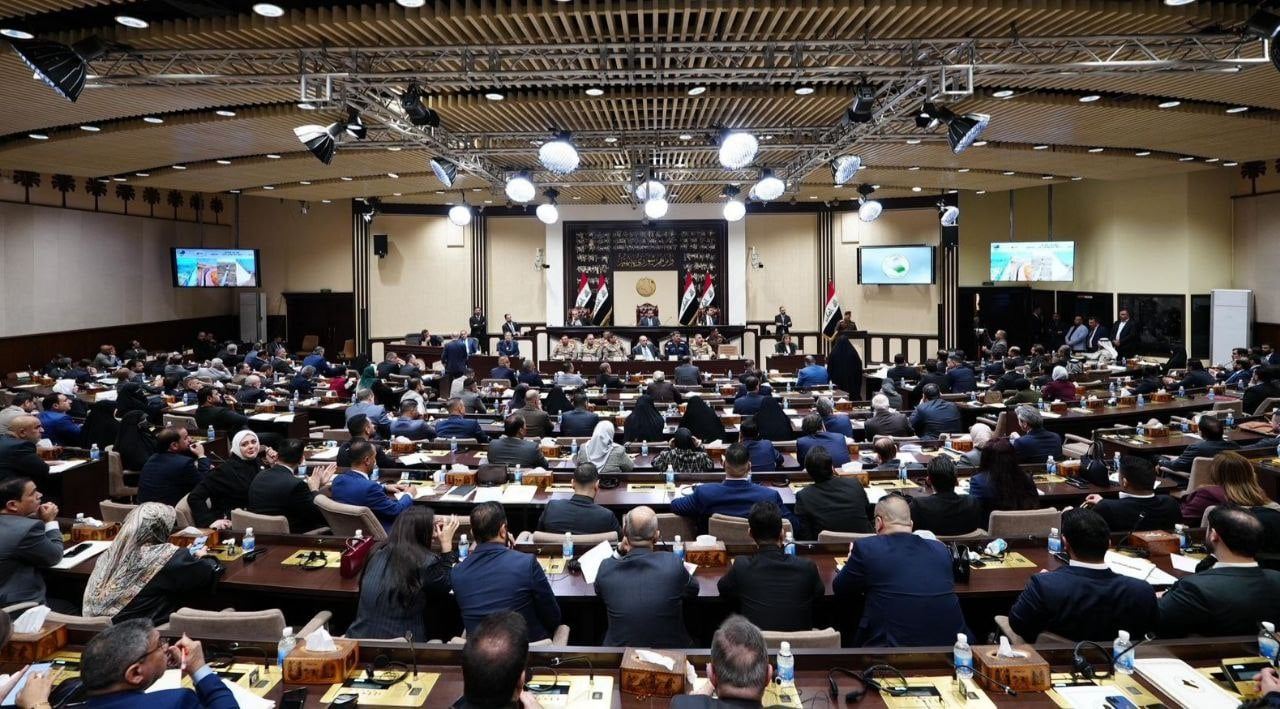 جلسة سابقة لمجلس النواب