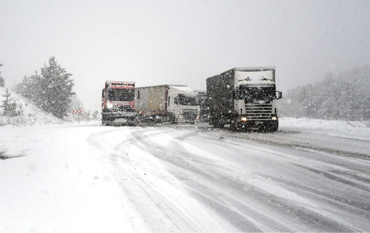 دیمەنی دۆخی هاتوچۆ لە باکووری کوردستان