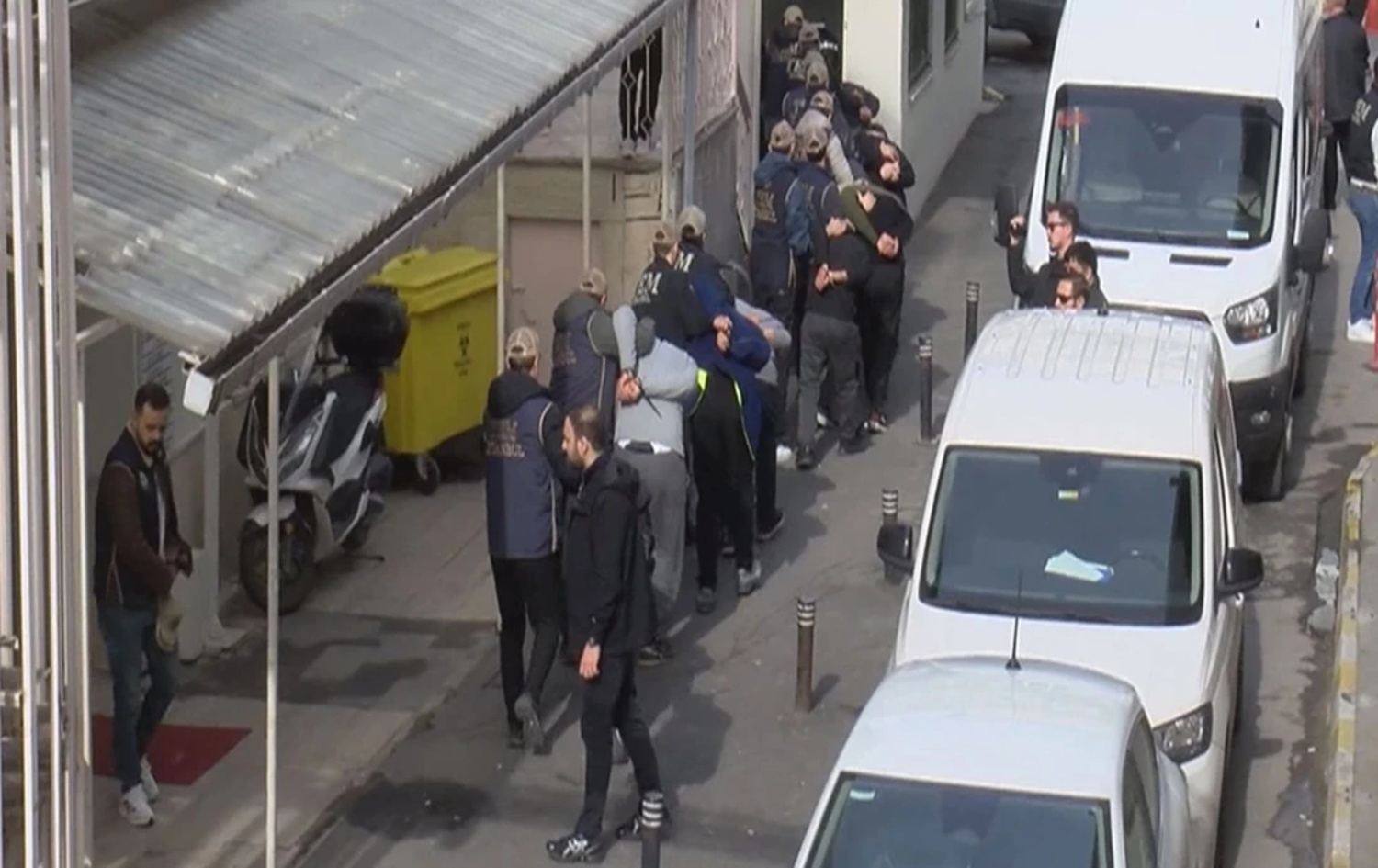 دۆسیەی هێرشی نزیک کۆنسووڵخانەی ئیسرائیل لە ئیستەنبووڵ: 9 گومانلێکراو زیندانی کران