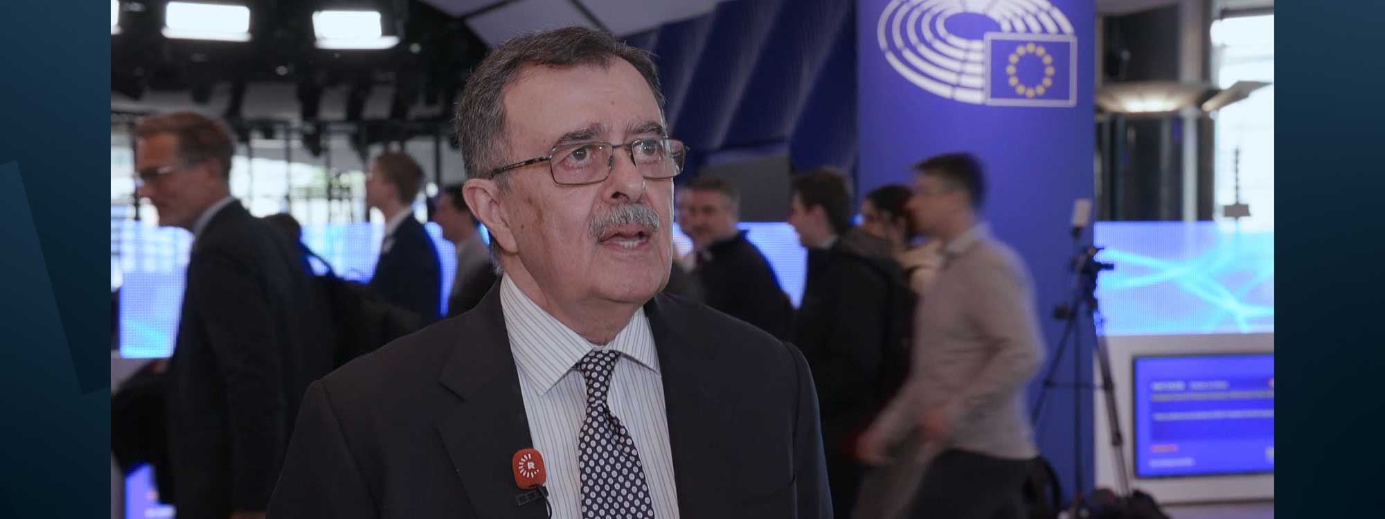 Abdullah Mohtadi, leader of the Komala Party of Iranian Kurdistan, speaks to Rudaw in an interview with Zinar Shino in Brussels, Belgium, on Wednesday, April 15, 2026. Photo: Rudaw/screengrab