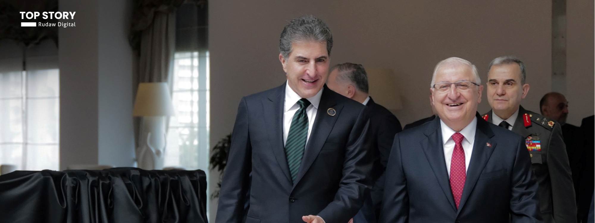 نيجيرفان بارزاني ووزير الدفاع التركي يؤكدان أهمية استمرار وقف إطلاق النار في الشرق الأوسط
