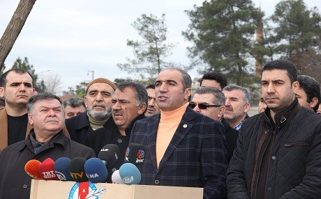 Kuyumcular kepenk kapattı