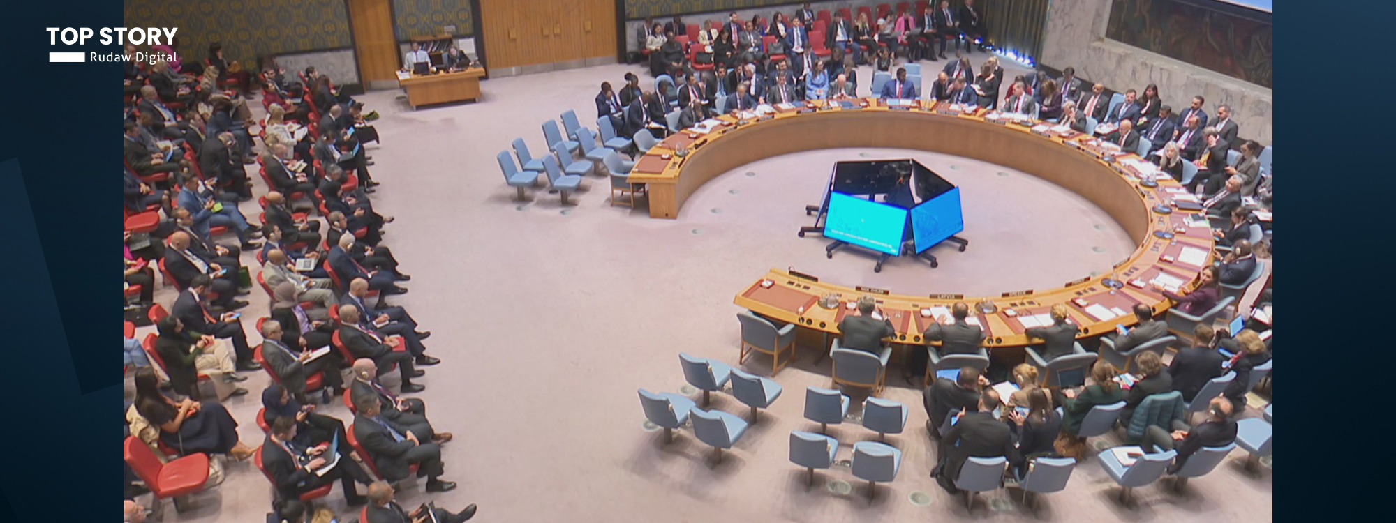 عشرات الدول تطالب بفتح مضيق هرمز وحماية أمن الملاحة