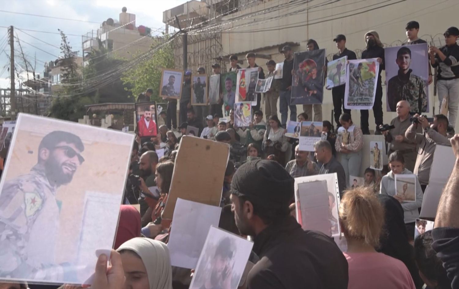 Rojava Kurds demand captive releases as SDF-Damascus swap stalls