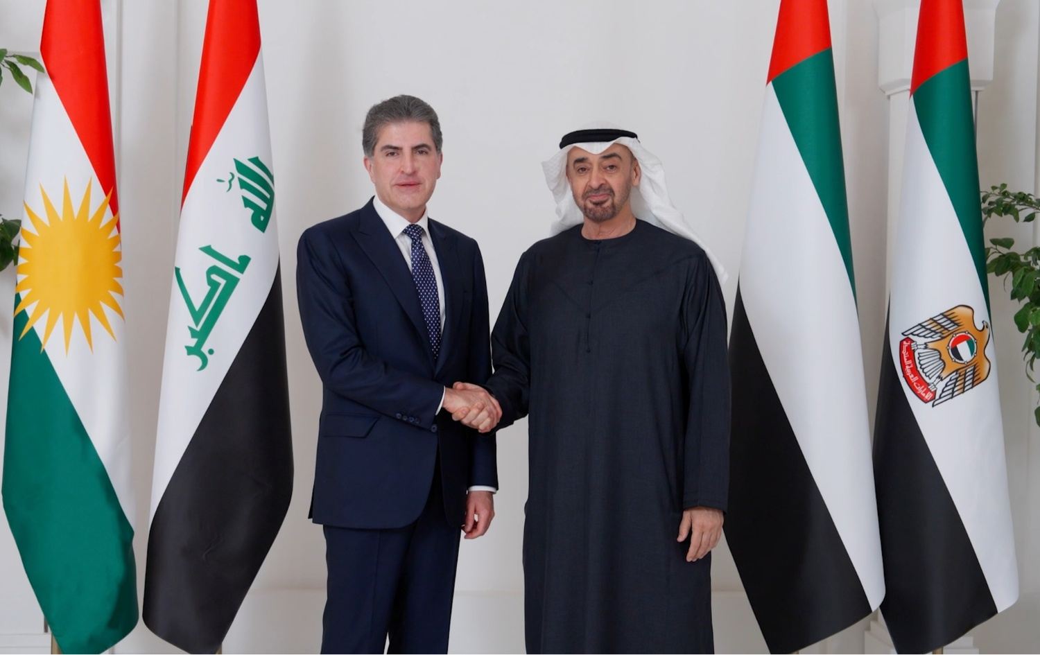 استقبال محمد بن زايد لنيجيرفان بارزاني في أبوظبي