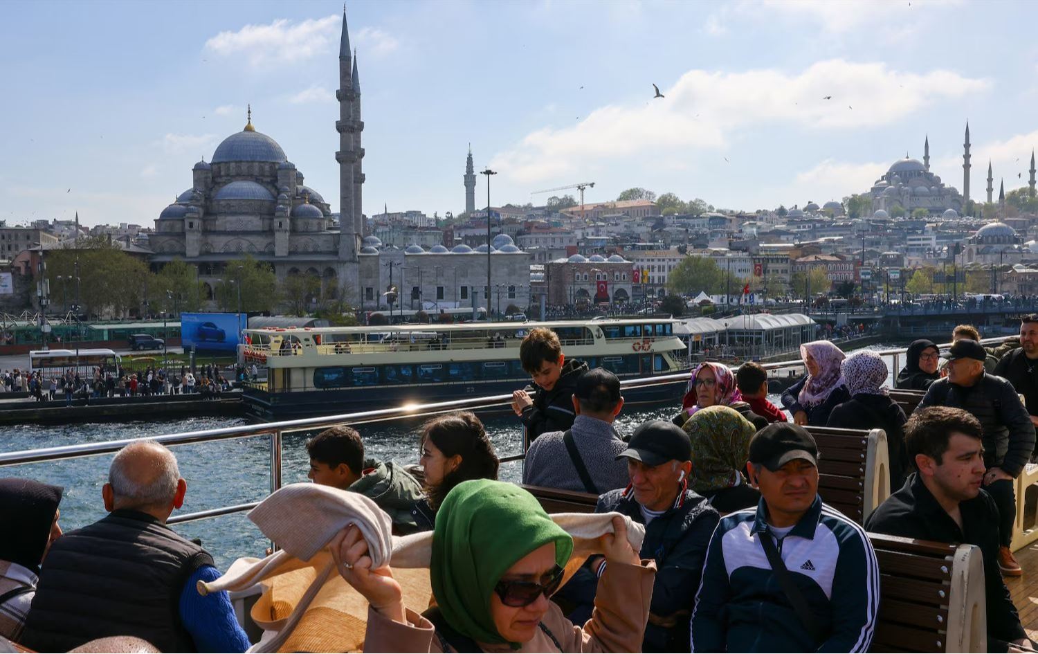دیمەنێکی ئیستەنبووڵ. وێنە: رۆیتەرز