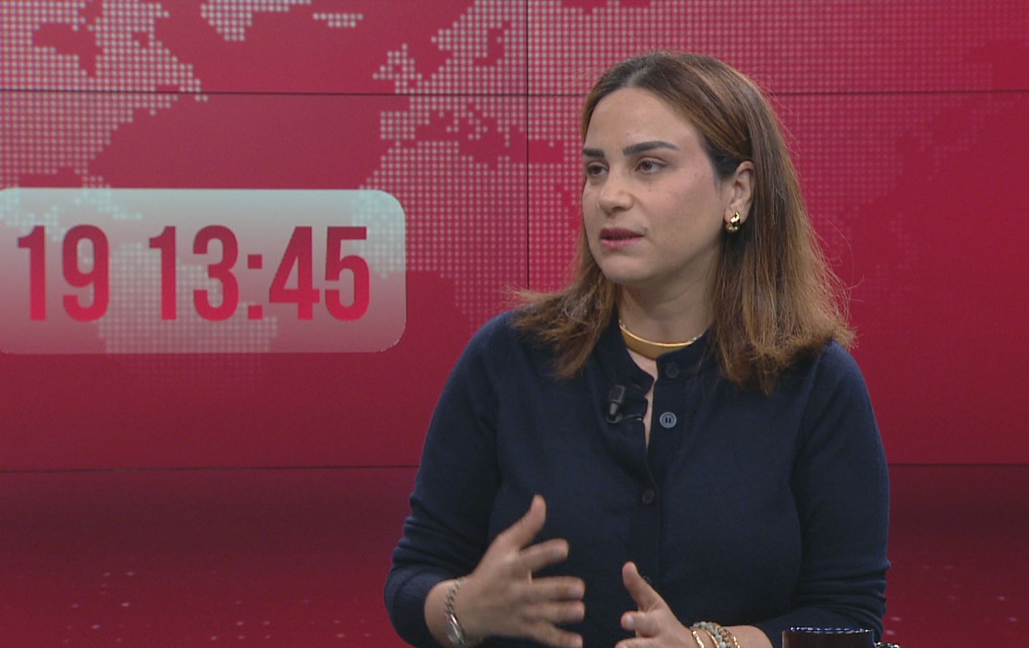 زوزان علوش، المستشارة في مؤسسة ديفاكتو