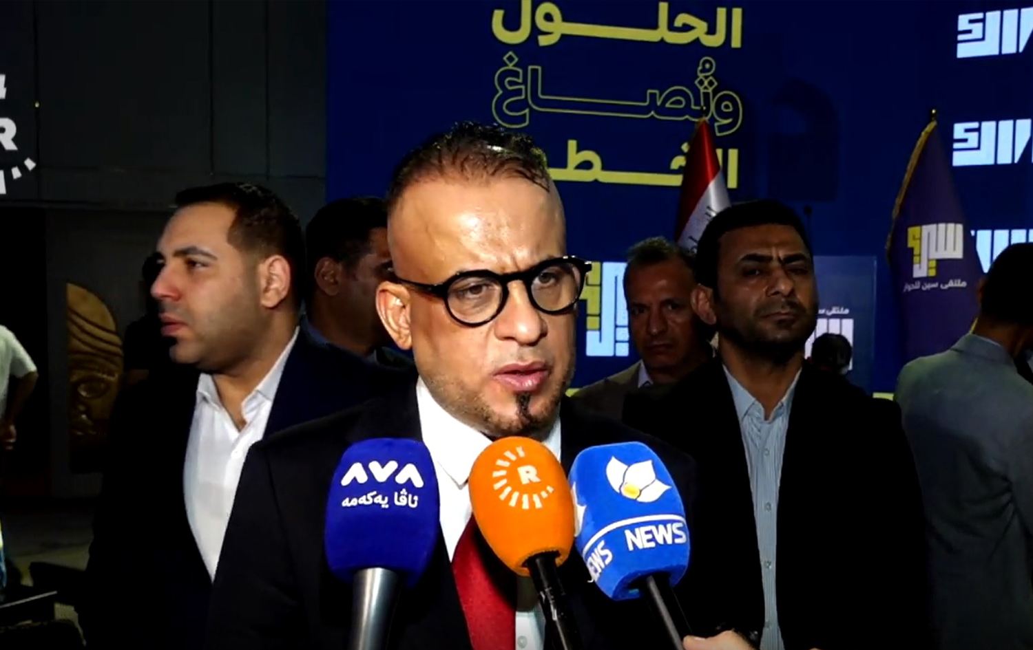 عدي عواد نائب في البرلمان العراقي