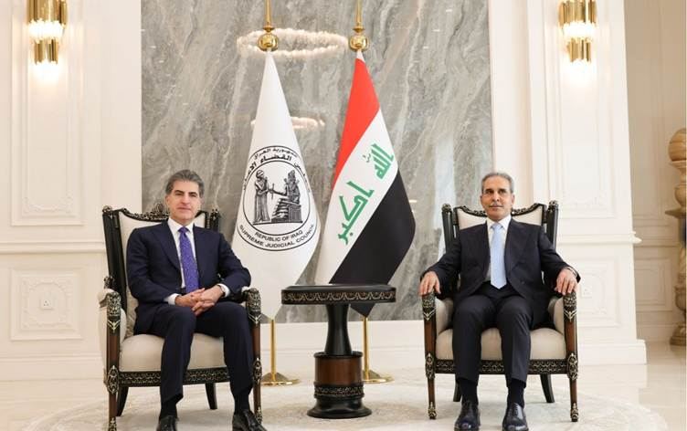 Kürdistan Bölgesi Başkanı Neçirvan Barzani, Bağdat’taki resmi temasları kapsamında Irak Yüksek Yargı Konseyi Başkanı Faik Zeydan ile bir araya geldi