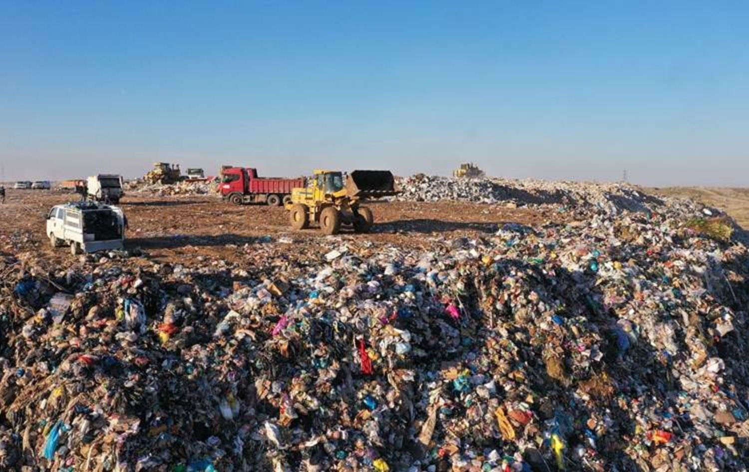 زبڵ و خاشاک. وێنەکە بۆ روونکردنەوەی هەواڵەکەیە