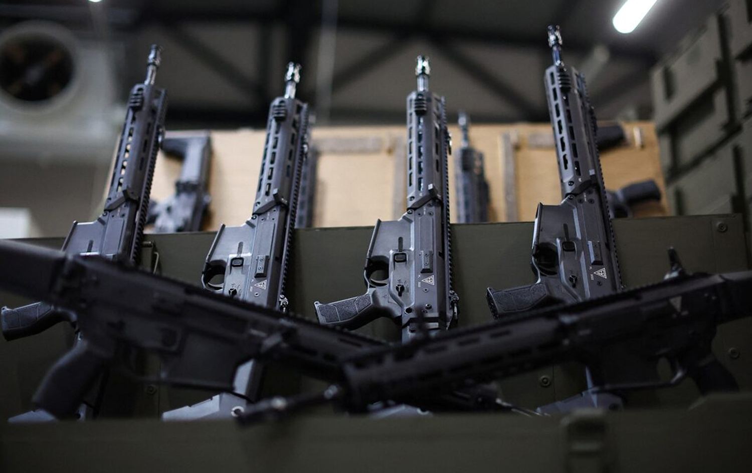 ژمارەیەک چەکی سووک. وێنە: Reuters